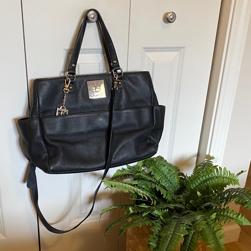 DKNY Black Pebbled Leather Hobo Handbag & Shoulder Bag